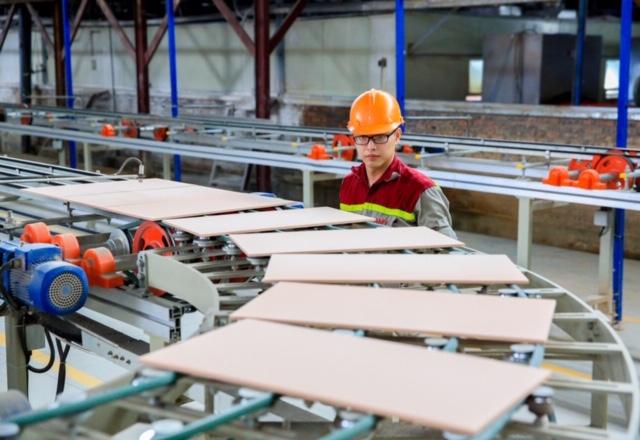 Nhà máy vật liệu xây dựng